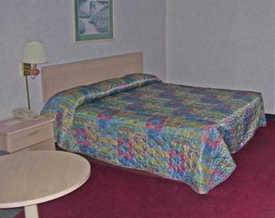 фото отеля Colonial Inn & Suites Reidsville