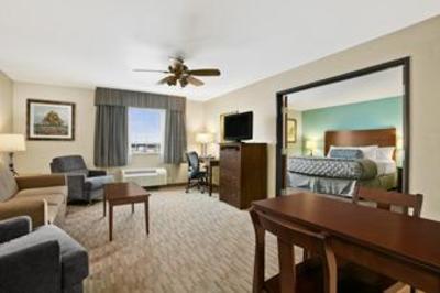 фото отеля Baymont Inn And Suites Minot