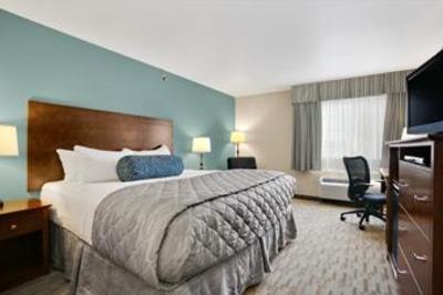 фото отеля Baymont Inn And Suites Minot