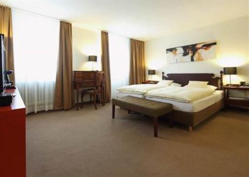фото отеля Hotel Krone Tubingen
