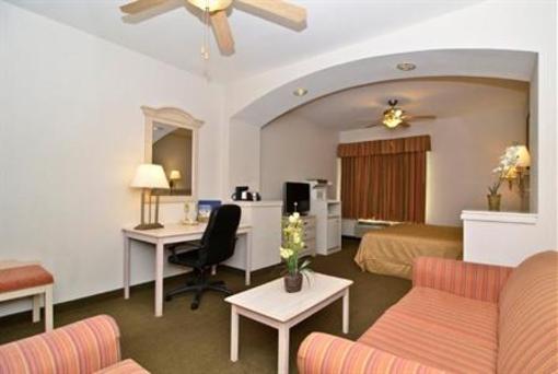 фото отеля BEST WESTERN Palo Duro Canyon Inn & Suites