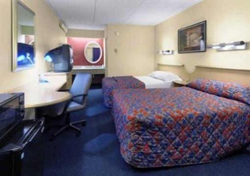 фото отеля Red Roof Inn University at Buffalo Amherst