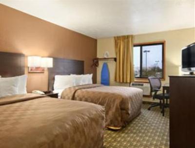 фото отеля Days Inn & Suites Waterloo