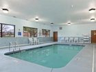 фото отеля Days Inn & Suites Waterloo