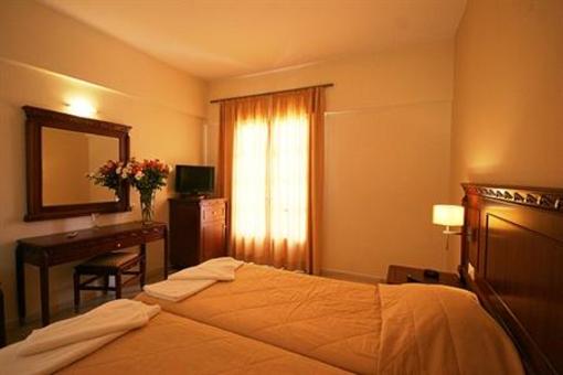 фото отеля Geraniotis Beach Hotel