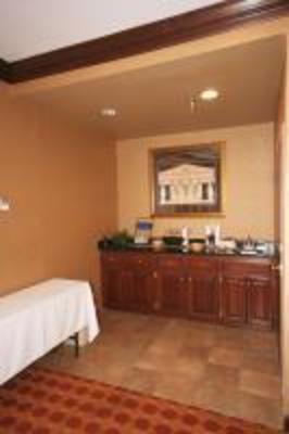 фото отеля Best Western Windsor Suites Greensboro