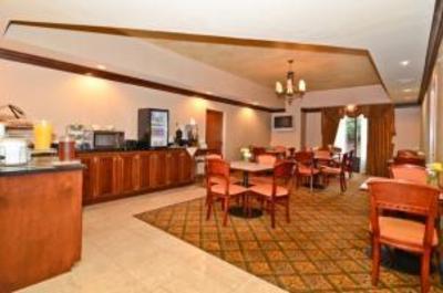 фото отеля Best Western Windsor Suites Greensboro