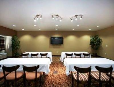 фото отеля Microtel Inn & Suites Council Bluffs