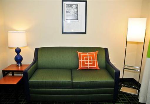 фото отеля Fairfield Inn & Suites Cedar Rapids