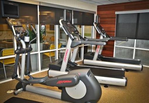 фото отеля Fairfield Inn & Suites Cedar Rapids