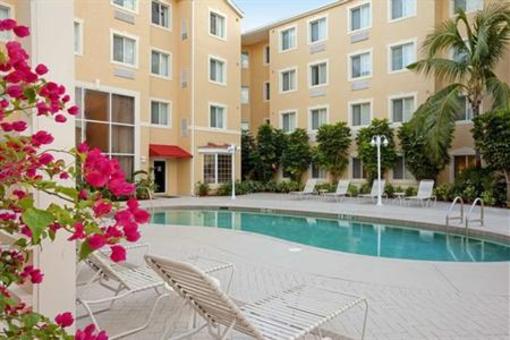 фото отеля Homewood Suites by Hilton - Bonita Springs