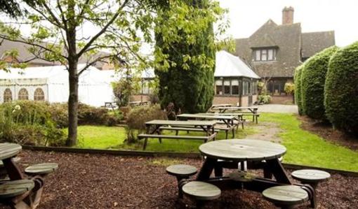 фото отеля The Ely Hotel Camberley