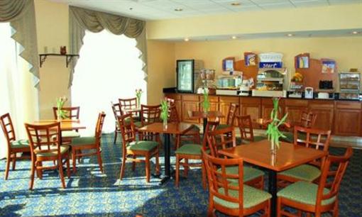 фото отеля Holiday Inn Express Hartford-Downtown
