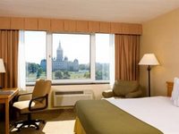 Holiday Inn Express Hartford-Downtown