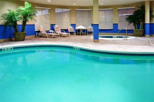 фото отеля Holiday Inn Express Albany - Downtown