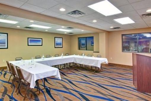 фото отеля Holiday Inn Express Sault Ste. Marie