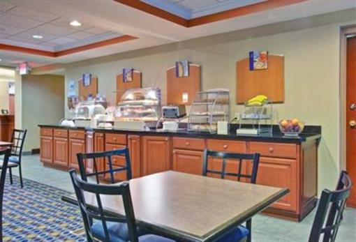 фото отеля Holiday Inn Express Sault Ste. Marie