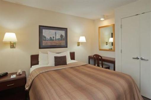 фото отеля Candlewood Suites Huntsville