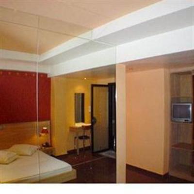 фото отеля Niki Hotel