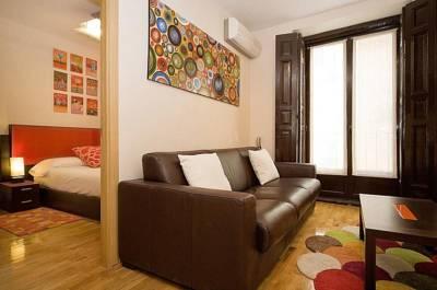 фото отеля Apartamentos Ministriles Art