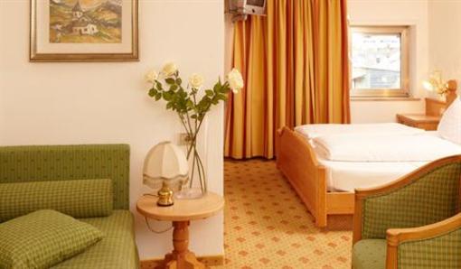 фото отеля Hotel Schwarzer Widder