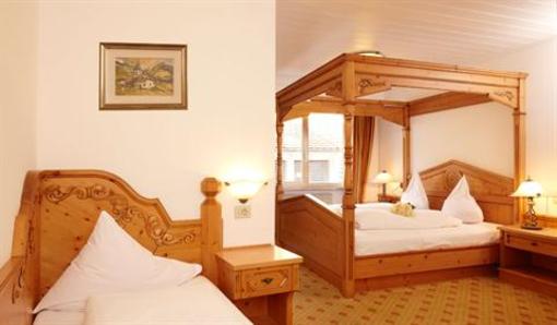 фото отеля Hotel Schwarzer Widder