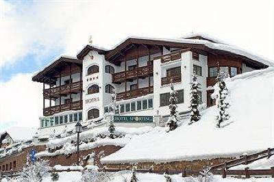 фото отеля Hotel Sporting Selva Di Val Gardena