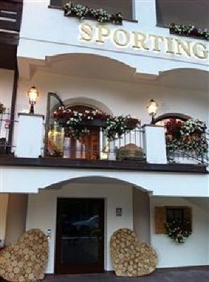 фото отеля Hotel Sporting Selva Di Val Gardena