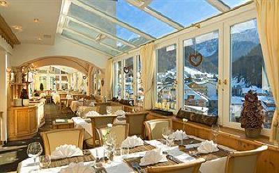 фото отеля Hotel Sporting Selva Di Val Gardena