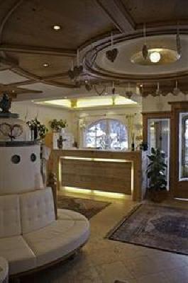 фото отеля Hotel Sporting Selva Di Val Gardena