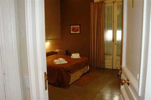 фото отеля Galeon Del Plata Hostel