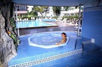 фото отеля Gallia Club Hotel