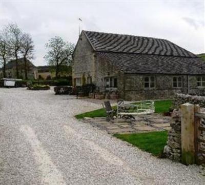 фото отеля Wheeldon Trees Farm Holiday Cottages Buxton