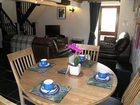 фото отеля Wheeldon Trees Farm Holiday Cottages Buxton