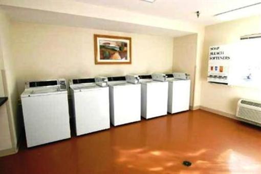 фото отеля Suburban Extended Stay Hotel Dulles Sterling