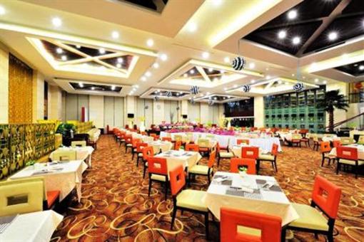 фото отеля Huatian Hotel Changchun