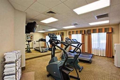 фото отеля Holiday Inn Express & Suites - Santa Clarita