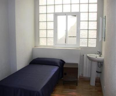 фото отеля Hostal Residencia Arti II Madrid