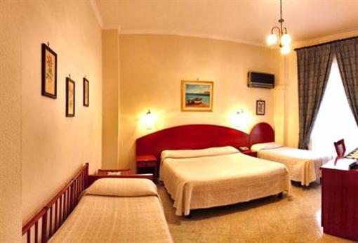 фото отеля Hotel Mediterraneo Cefalu