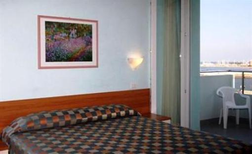 фото отеля Hotel Iones