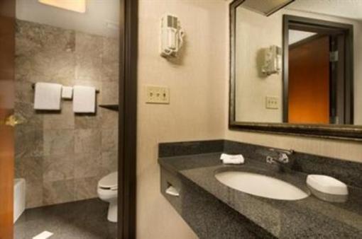 фото отеля Drury Inn & Suites Overland Park
