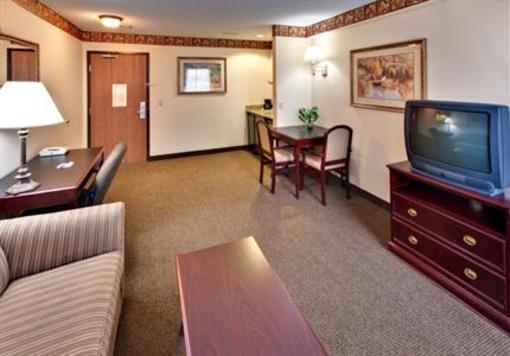 фото отеля Holiday Inn Express Hotel & Suites Watertown (South Dakota)