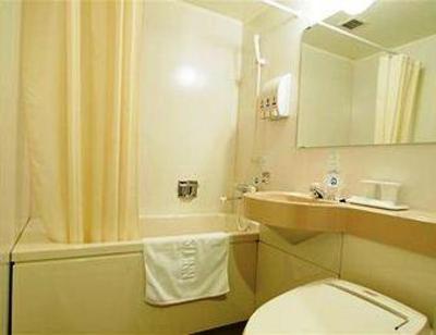 фото отеля Nishitetsu Inn Hakata