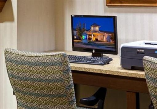 фото отеля Holiday Inn Express Pella