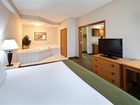 фото отеля Holiday Inn Express Pella