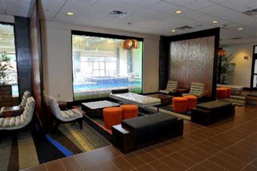 фото отеля Holiday Inn & Suites Charleston West