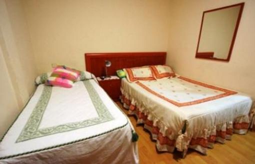 фото отеля Hostal Naranjos