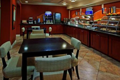фото отеля Holiday Inn Express Sugar Land