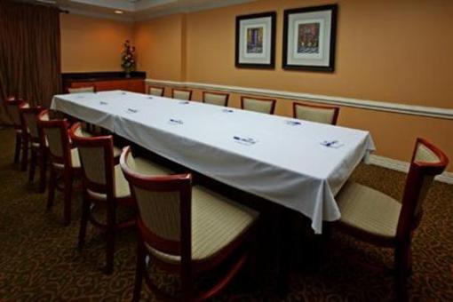 фото отеля Holiday Inn Express Sugar Land