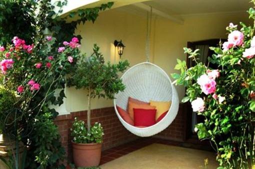 фото отеля Olivers Lodge Hotel White River
